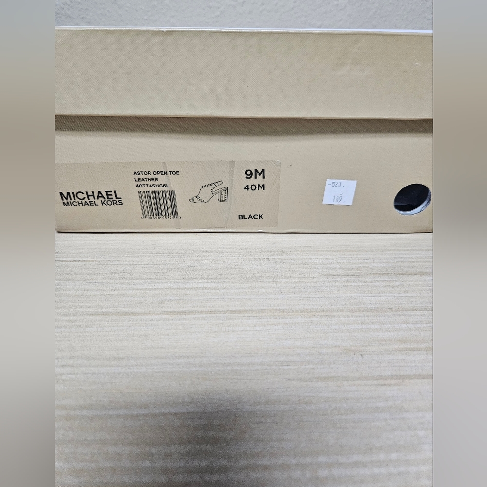 Michael Michael Kors Astor Open Toed Leather Heel - image 7